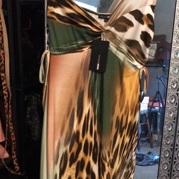 New Jungle Maci dress - Picture 4 of 4